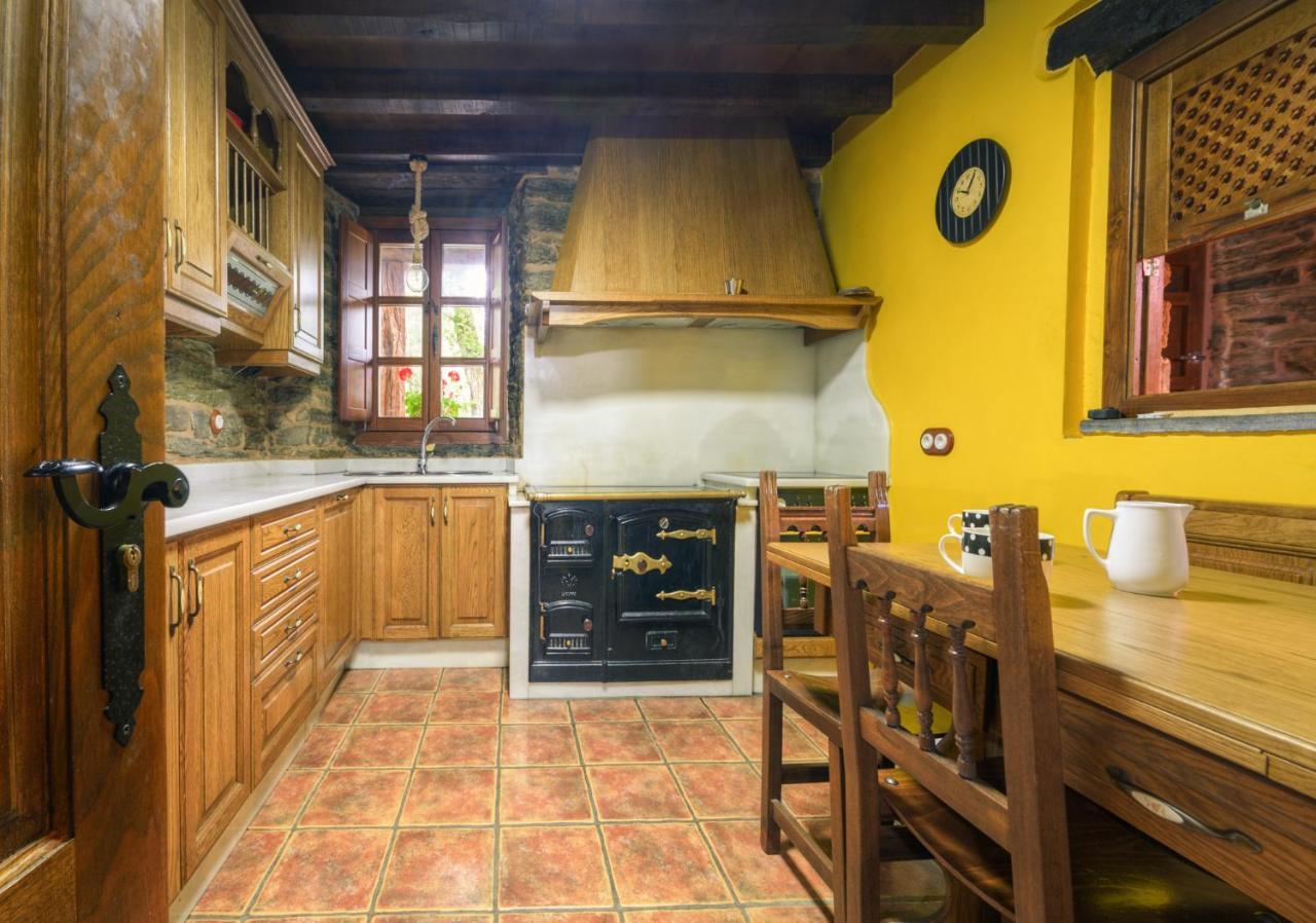 Casa Bouza Pensionat Becerreá Exteriör bild