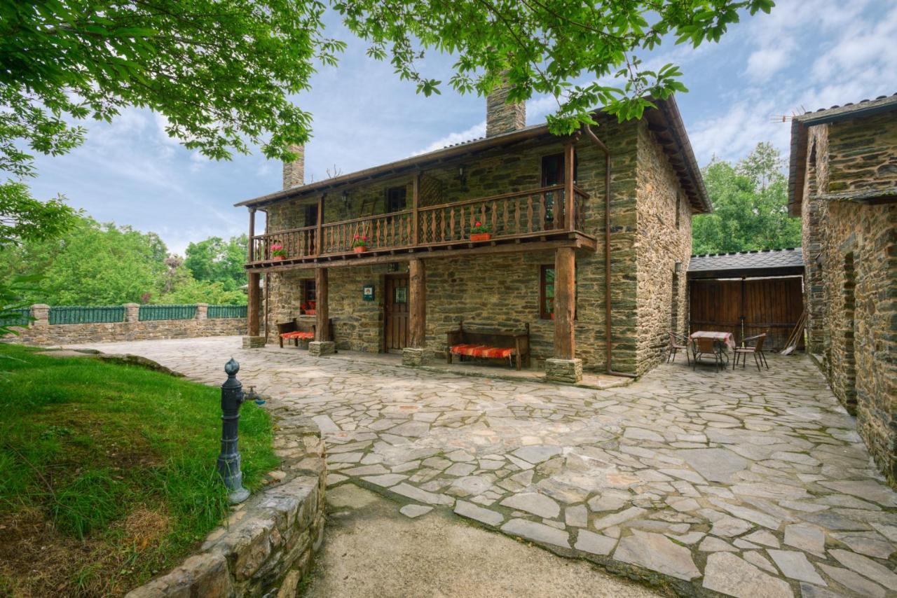 Casa Bouza Pensionat Becerreá Exteriör bild