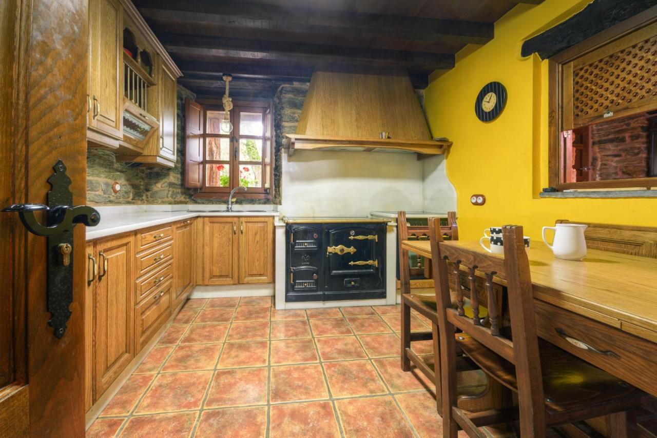 Casa Bouza Pensionat Becerreá Exteriör bild